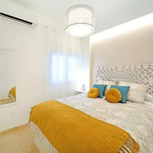 mlaga-historical-centre-luxury-apartment.1costadelsol.com/